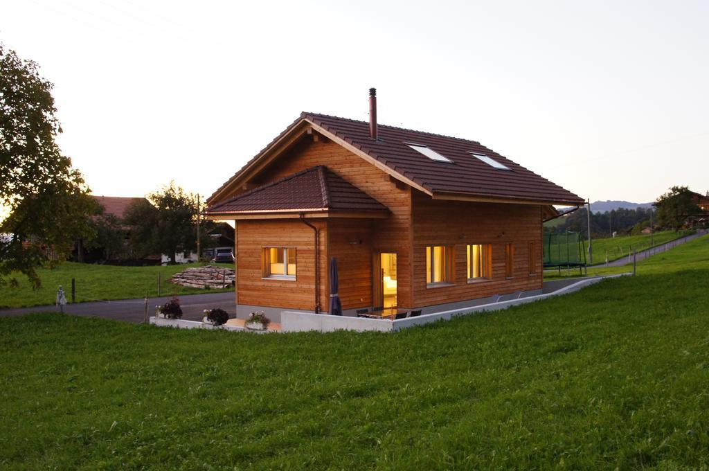 Gaestehaus Myhideaway Reichenbach im Kandertal Chambre photo